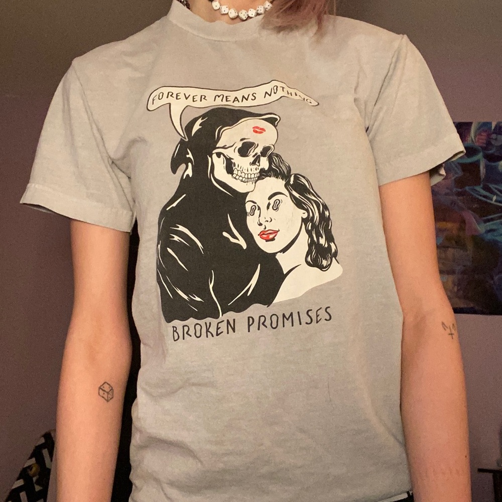 Grey broken promises t shirt
